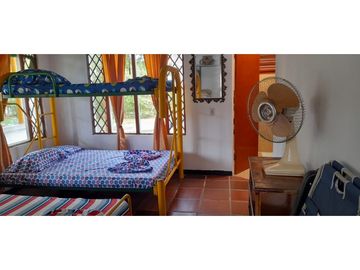 CASA CAMPESTRE EN MELGAR EN VENTA