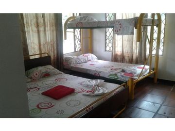 CASA CAMPESTRE EN MELGAR EN VENTA