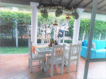 Vendo casa conjunto cerrado avenida centenario al norte Armenia