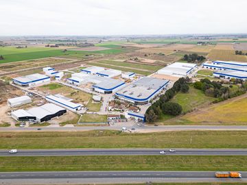 GALPON   OFICINAS