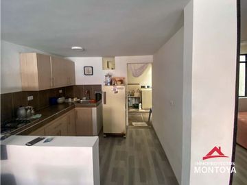 Casa dúplex, sector Molinos, Dosquebradas
