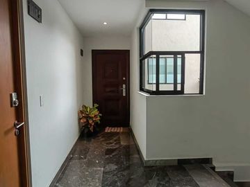 Amplio Departamento Venta del Valle Sur