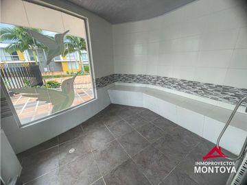 Casa en conjunto, sector vía La Romelia-El Pollo