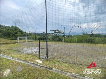 Casa en conjunto, sector vía La Romelia-El Pollo