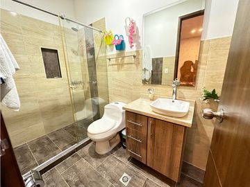 SE VENDE CASA CAMPESTRES EN LA TEBAIDA, QUINDO