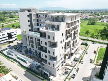 DEPARTAMENTO EN PREVENTA. (Puerto Vallarta)