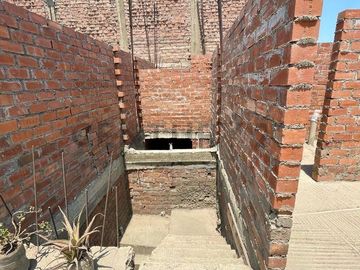 VENDO CASA EN CASCO, IDEAL PARA INVERSIONISTA