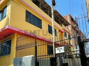 VENDO CASA EN CASCO, IDEAL PARA INVERSIONISTA