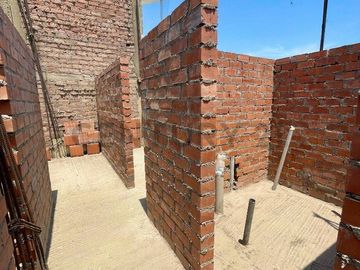 VENDO CASA EN CASCO, IDEAL PARA INVERSIONISTA