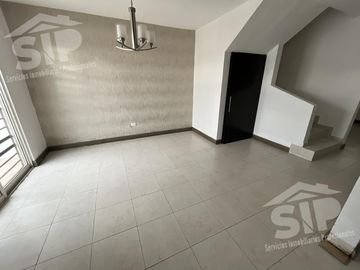 Casa en venta en Las Lomas Garcia