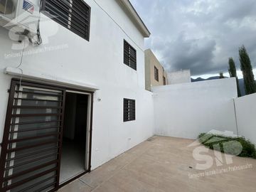 Casa en venta en Las Lomas Garcia