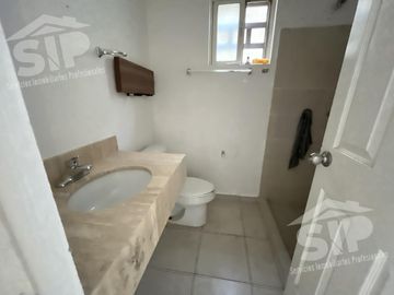 Casa en venta en Las Lomas Garcia