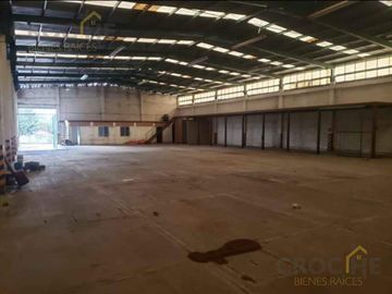 Bodega en venta en la zona de Lázaro Cárdenas