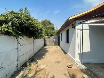 Casa en Venta en Arturo Gordon 3721, Macul