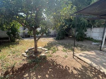 Casa en Venta en Arturo Gordon 3721, Macul