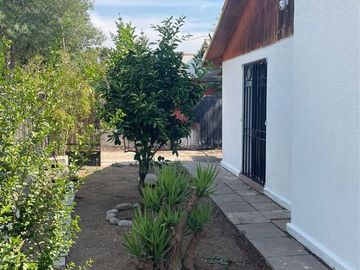 Casa en Venta en Arturo Gordon 3721, Macul