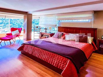 Casa en venta Cumbayá 240 m2 dentro de Urbanización Privada.