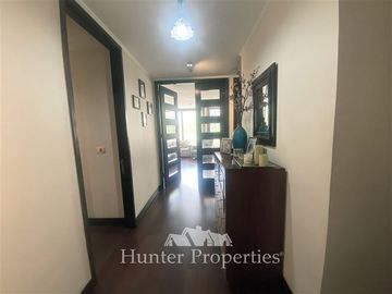 Departamento en Venta en Las Hualtatas con camino el parque