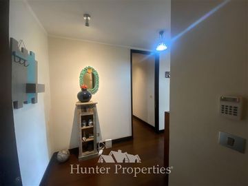 Departamento en Venta en Las Hualtatas con camino el parque