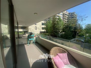 Departamento en Venta en Las Hualtatas con camino el parque