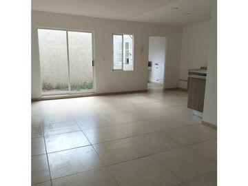 CASA EN VENTA AL SUR DE PACHUCA, BLVD SANTA CATARINA , PACHUCA,HGO