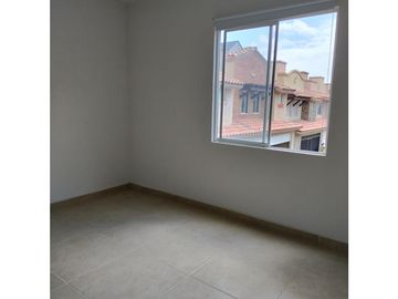 CASA EN VENTA AL SUR DE PACHUCA, BLVD SANTA CATARINA , PACHUCA,HGO