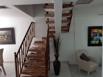 Venta de casa en conjunto cerrado Jardìn - Santa Marta