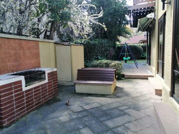 Se vende amplia y luminosa casa de 2 pisos Miraflores Bajo, Viña del Mar An.-