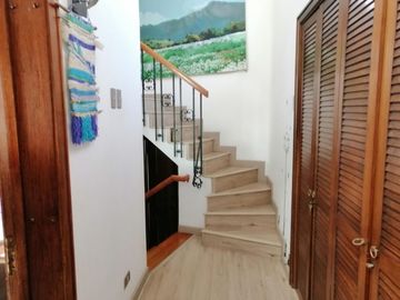 Se vende espectacular casa Jardin del Mar, piscina temperada y estacionamientos An.-