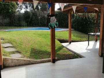 Se vende espectacular casa Jardin del Mar, piscina temperada y estacionamientos An.-