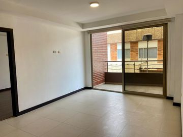 DEPARTAMENTO EN VENTA CON TERRAZA. CUENCA