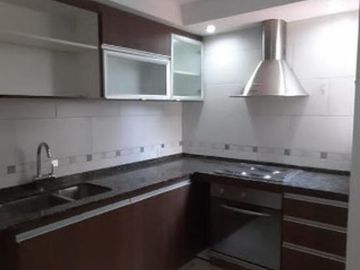 SEMIPISO DE 3 AMBIENTES EN VENTA - MORON CENTRO