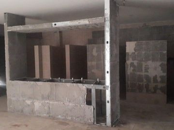 En Venta Oficina en 3er Piso Cerca al Parque Carlos Martinez de Pinillos - Trujillo