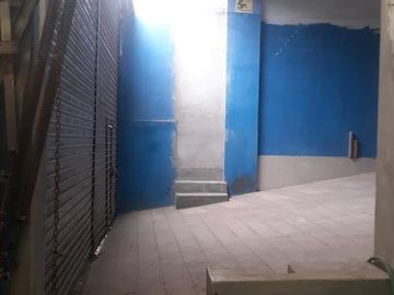 Estacionamientos en  Venta Cerca al Parque Carlos Martinez de Pinillos