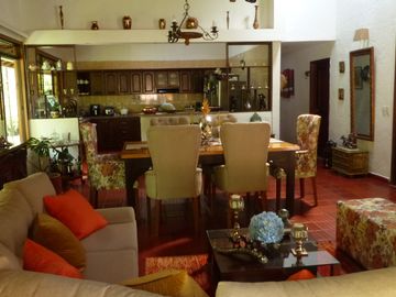 VENTA CASA CAMPESTRE VIA A BARCELONA - QUINDIO