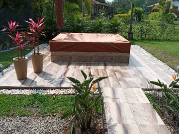 VENTA CASA CAMPESTRE VIA A BARCELONA - QUINDIO