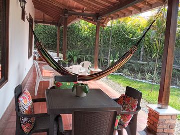 VENTA CASA CAMPESTRE VIA A BARCELONA - QUINDIO
