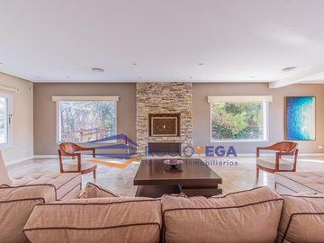 Casa en venta en El Nacional Country Club - General Rodriguez