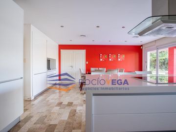 Casa en venta en El Nacional Country Club - General Rodriguez