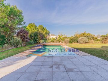 Casa en venta en El Nacional Country Club - General Rodriguez