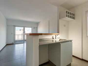 Departamento venta centro 1 dormitorio balcón al frente Oroño