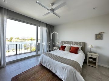 Casa de 4 dormitorios en alquiler de verano en San Rafael, Villa Nueva