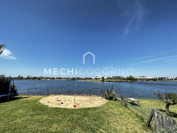 Casa de 4 dormitorios en alquiler de verano en San Rafael, Villa Nueva