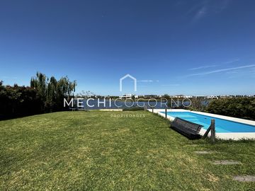 Casa de 4 dormitorios en alquiler de verano en San Rafael, Villa Nueva