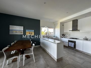 Casa de 4 dormitorios en alquiler de verano en San Rafael, Villa Nueva