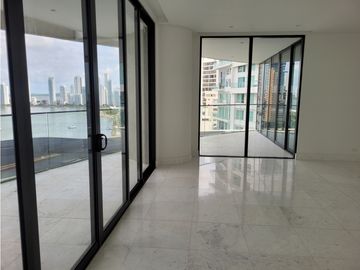 Apartamento bocagrande sobre la bahia
