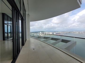 Apartamento bocagrande sobre la bahia