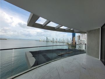 Apartamento bocagrande sobre la bahia