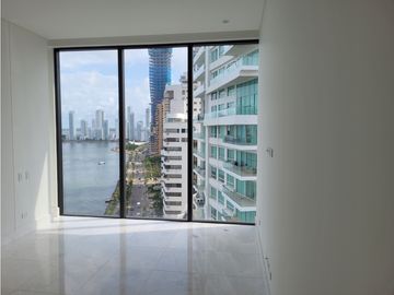 Apartamento bocagrande sobre la bahia