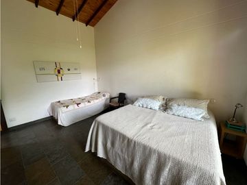 Finca en venta ubicada en Venecia colonial